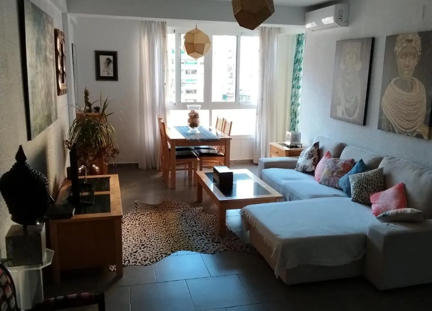 Alojamiento Tahri Torremolinos Spagna