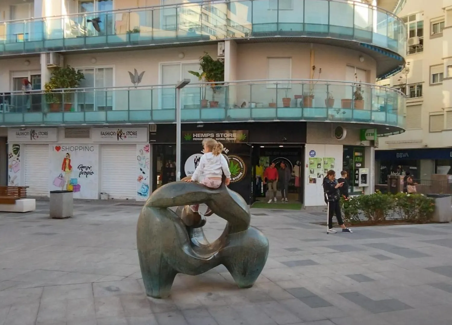 Alojamiento Tahri Torremolinos